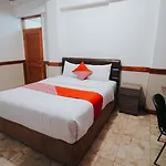 Oyo 1209 Tirtasari Nice Guesthouse